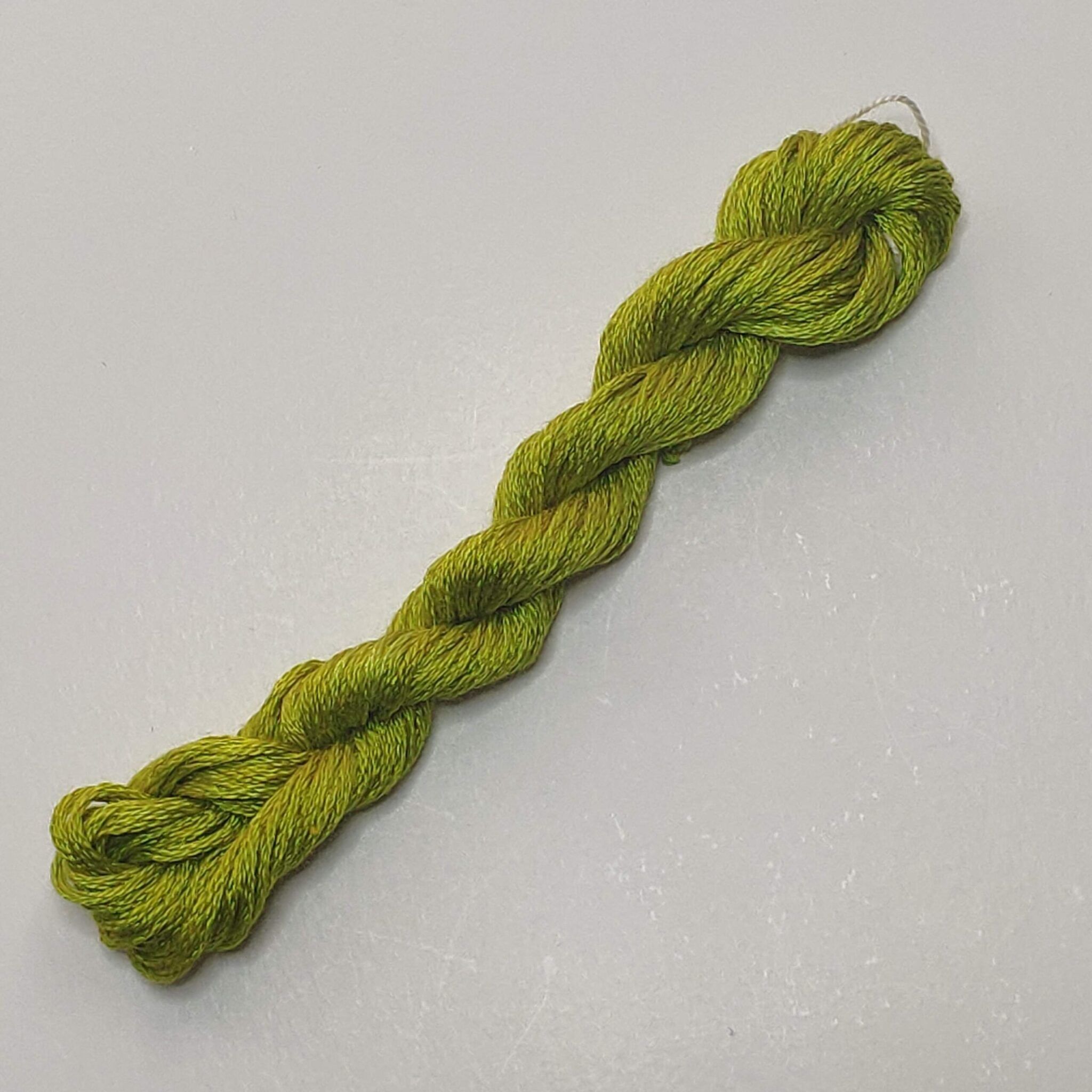 033. Olive MINI - Solid 100% mulberry Silk Thread - Image 2