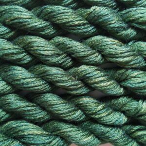 040. Dark Green MINI - Solid 100% mulberry Silk Thread