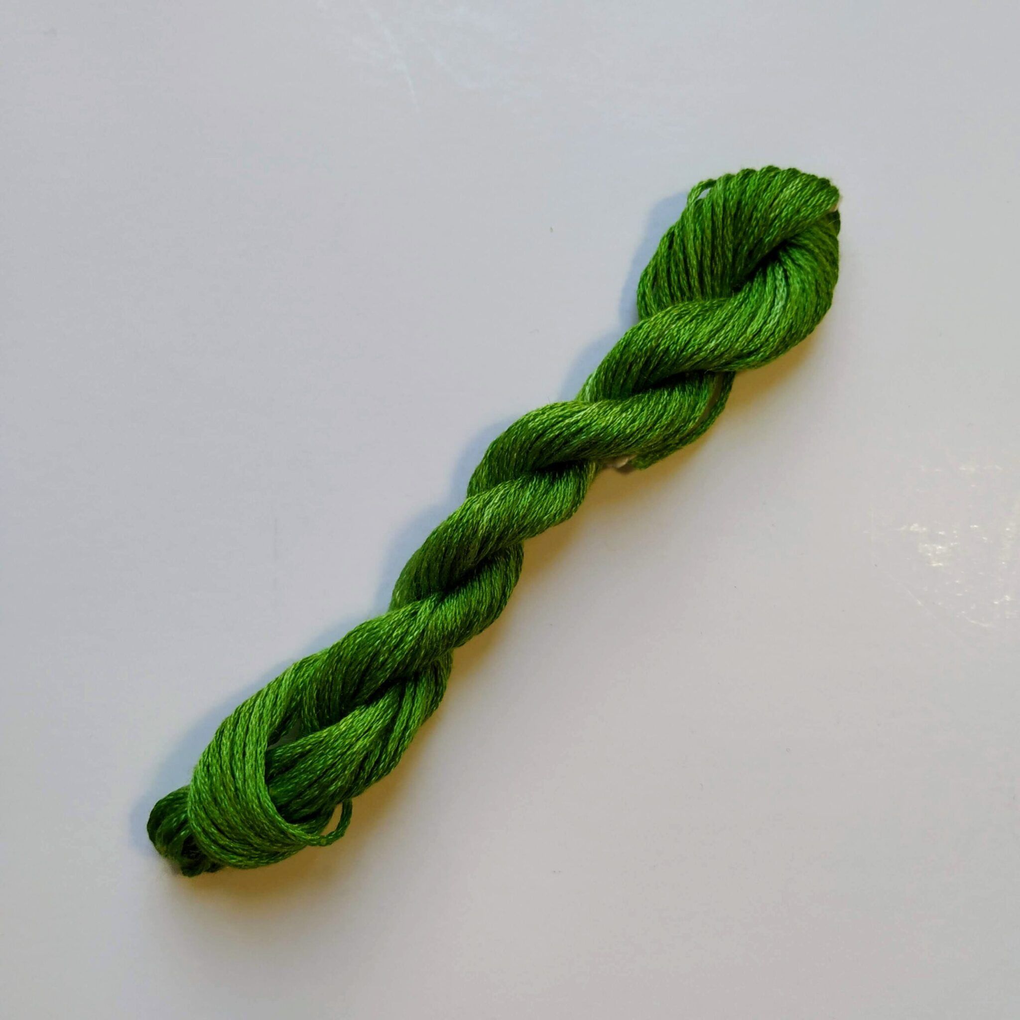 057. Grass Green MINI - Solid 100% mulberry Silk Thread - Image 3