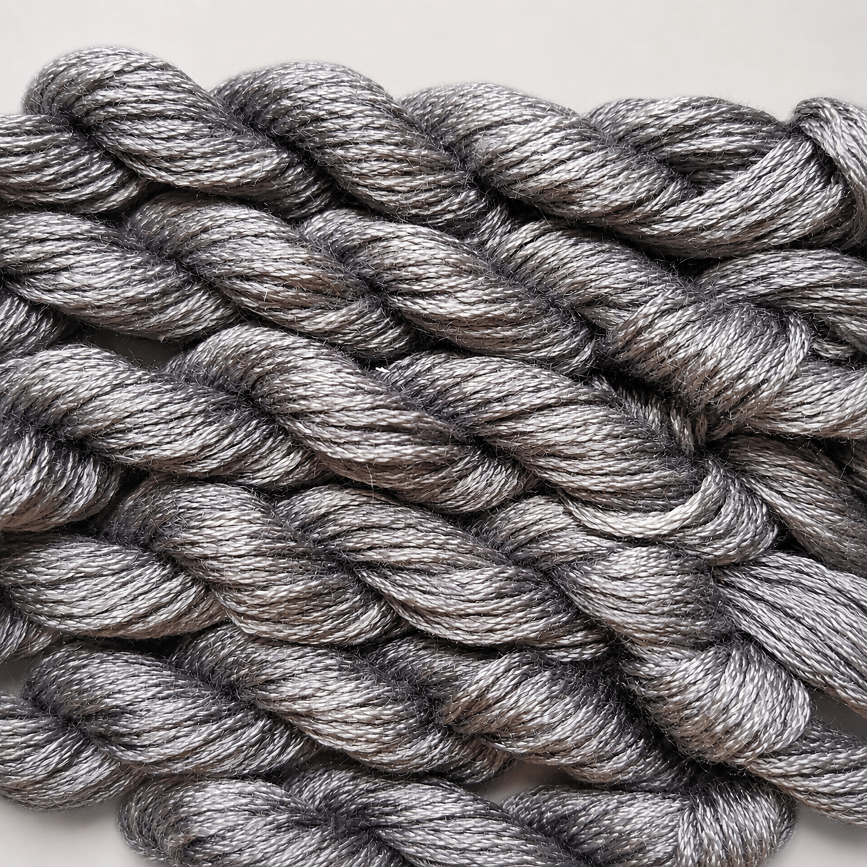 022. Silver MINI - Solid 100% mulberry Silk Thread