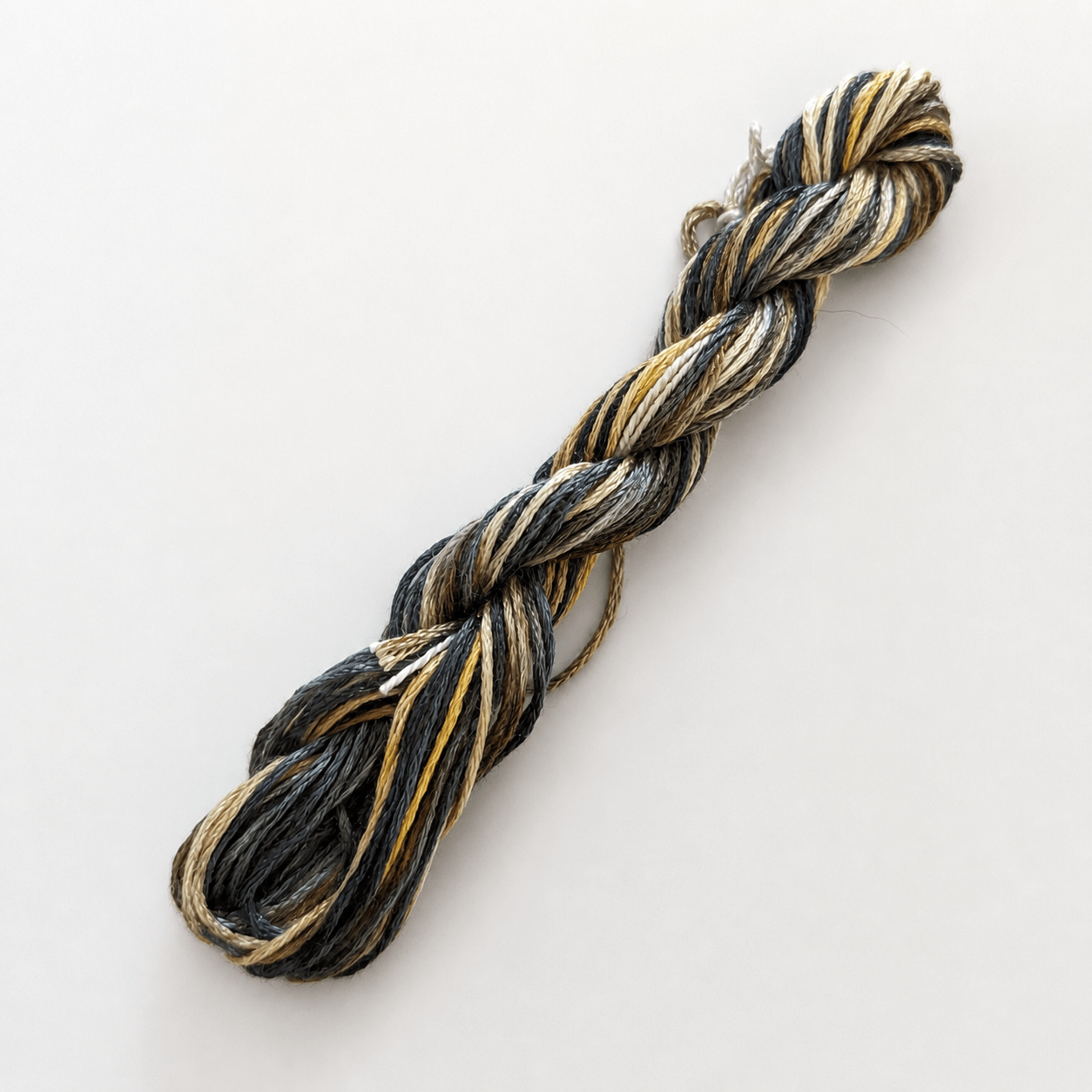 Pipa – Hand-Dyed mulberry Silk Thread, 11 Yards - Image 2