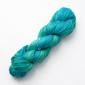 Aqua – Hand-Dyed mulberry Silk Hank, 50 g